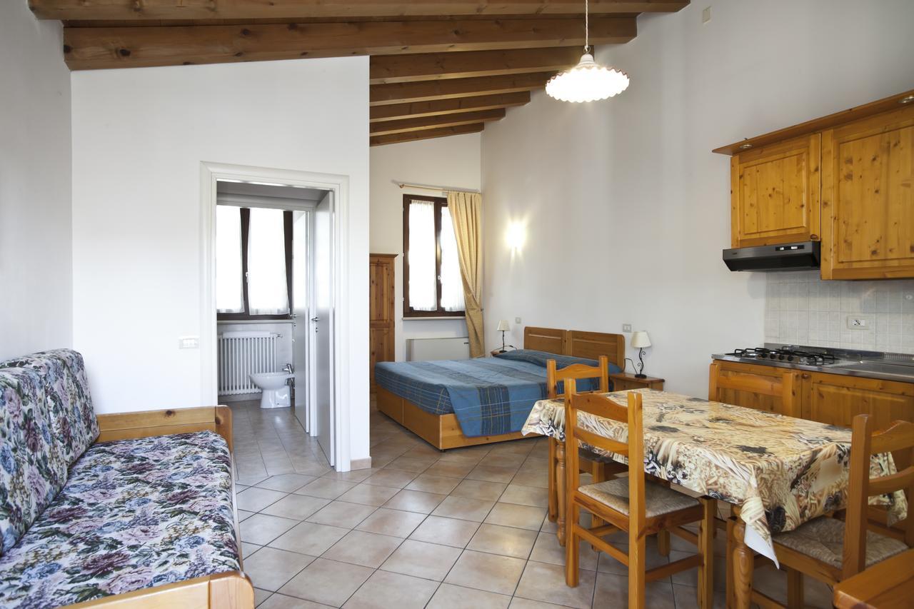 Agriturismo Le Sigalette Salionze Ngoại thất bức ảnh