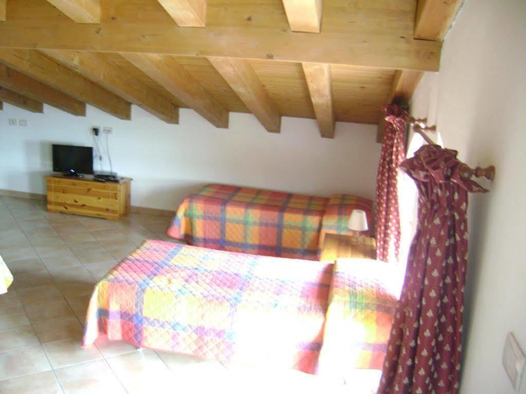 Agriturismo Le Sigalette Salionze Ngoại thất bức ảnh